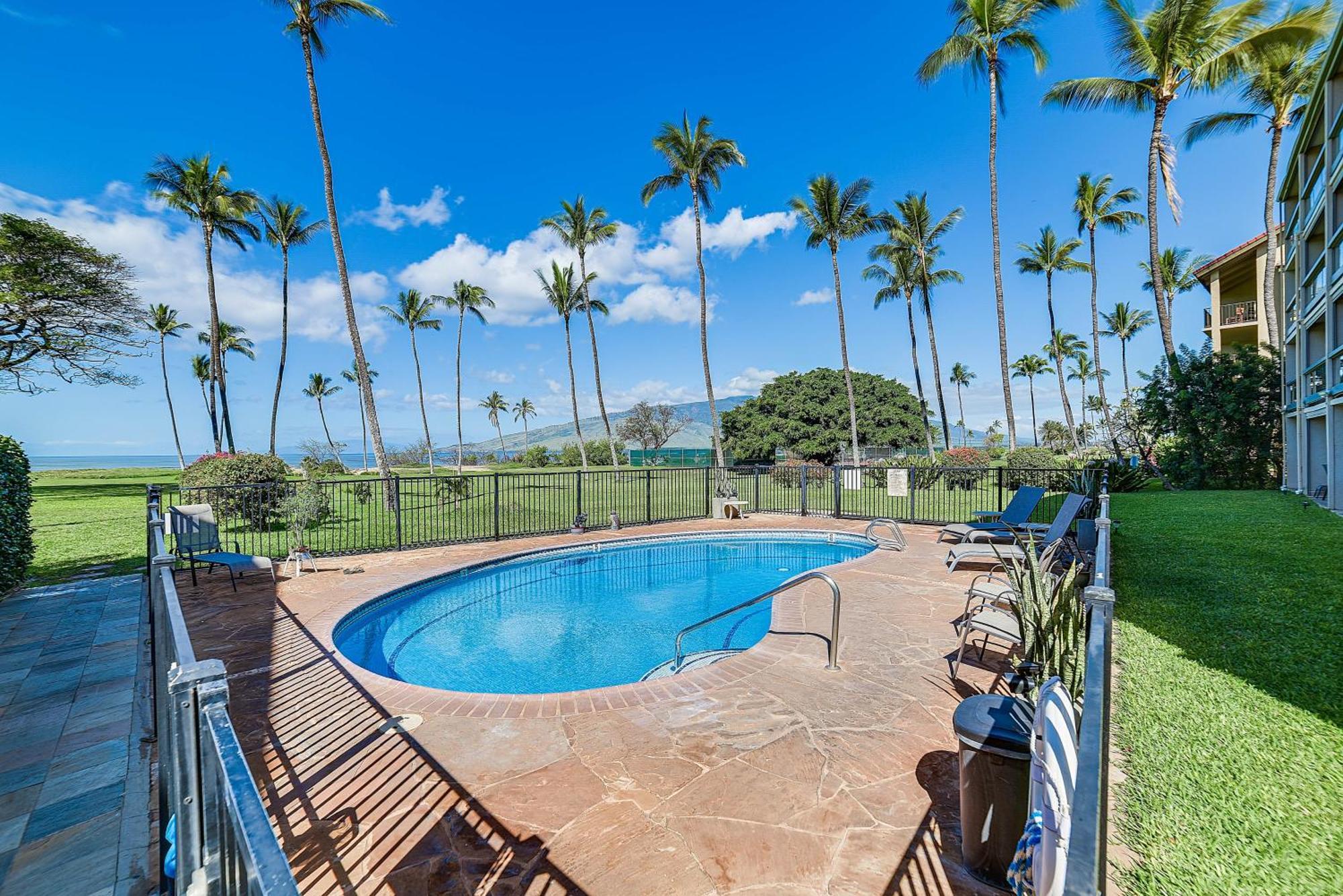 Beachside Kihei Vacation Rental With Stunning Views! Екстериор снимка